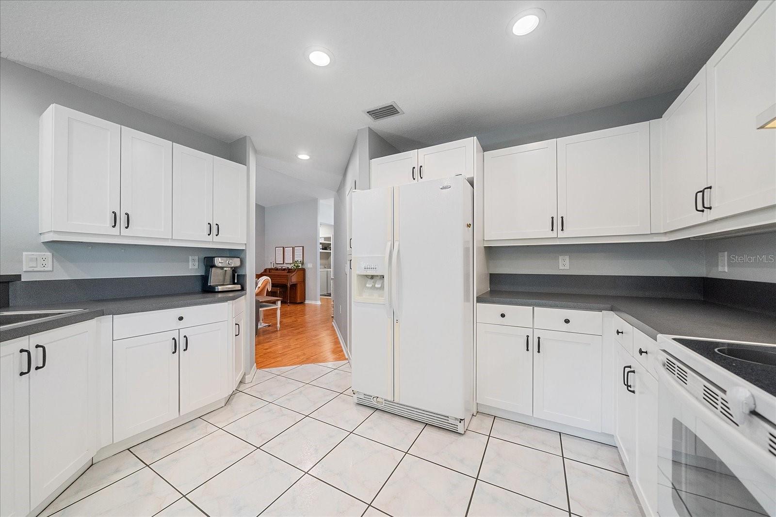 Image 11 of 34 For 7101 Java Drive