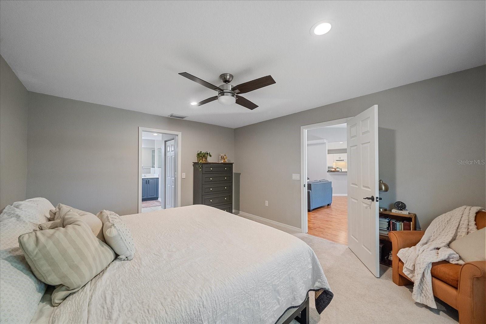 Image 20 of 34 For 7101 Java Drive