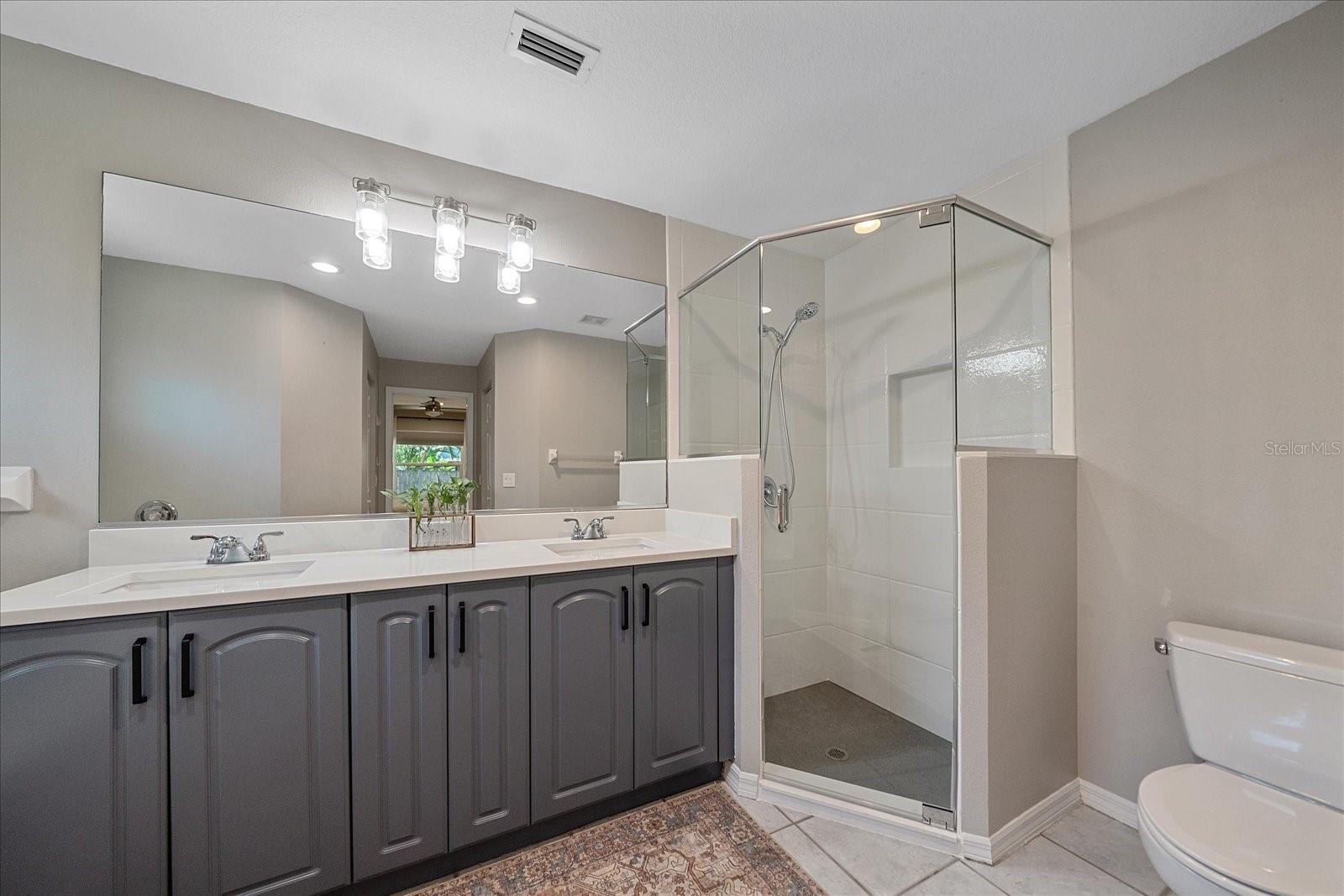 Image 22 of 34 For 7101 Java Drive