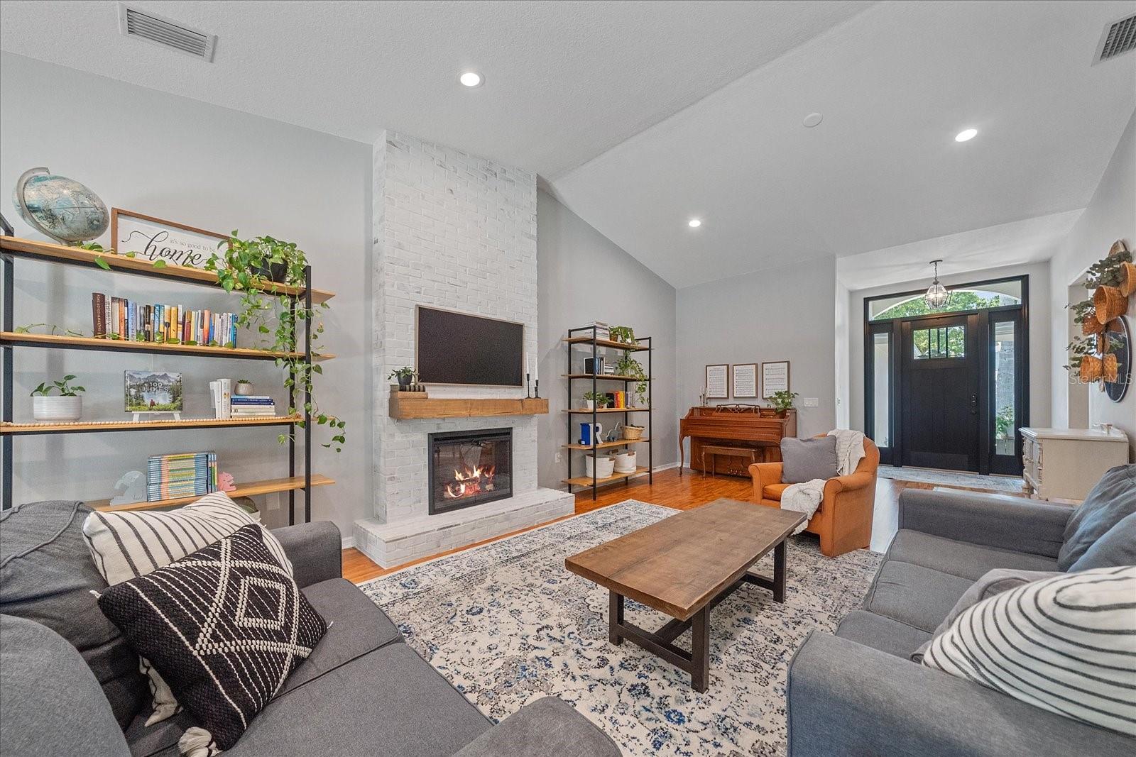 Image 6 of 34 For 7101 Java Drive