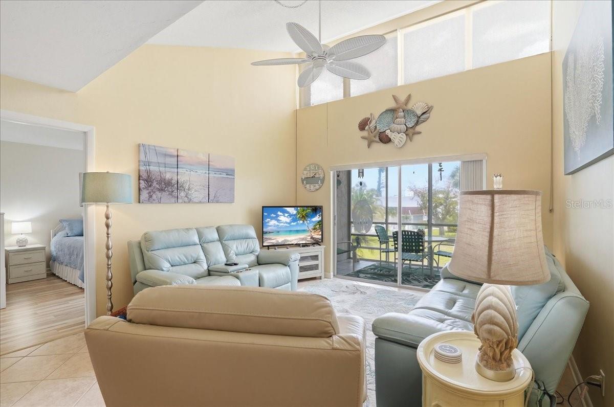 Image 10 of 35 For 755 Village Circle 203