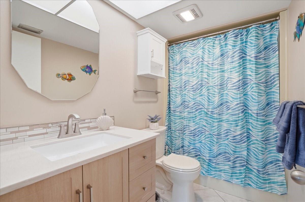 Image 21 of 35 For 755 Village Circle 203