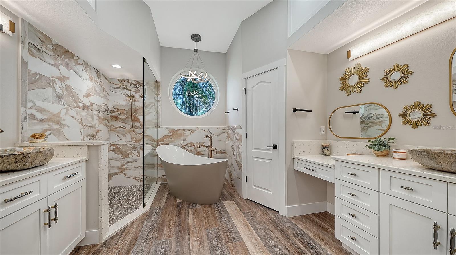 Image 11 of 22 For 4170 Hearthstone Drive