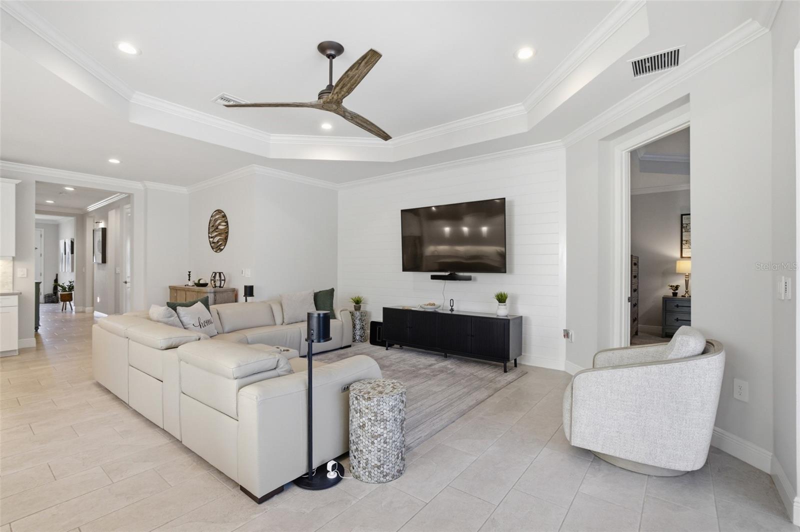 Image 4 of 53 For 8790 Pigeon Key