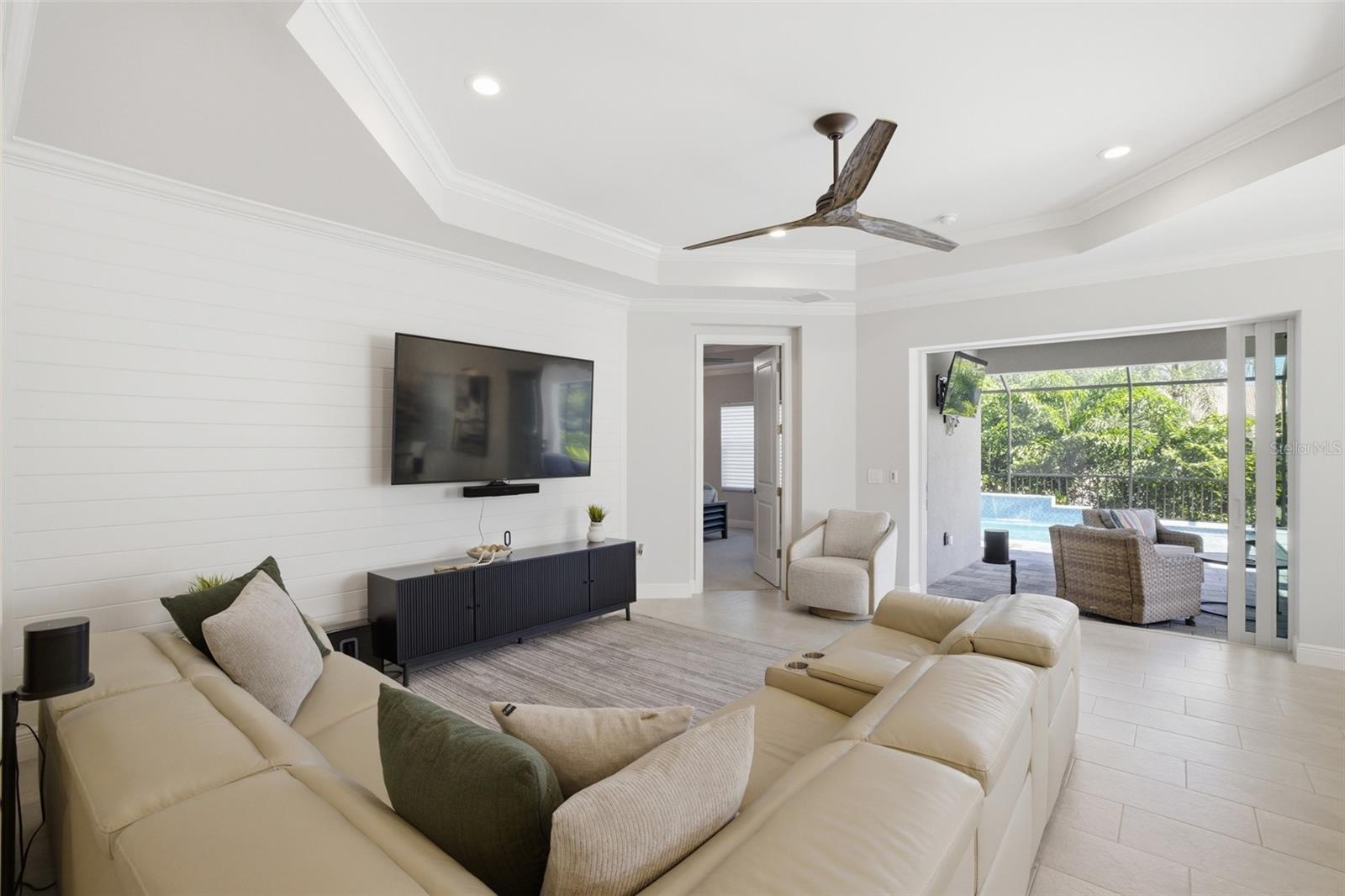 Image 6 of 53 For 8790 Pigeon Key