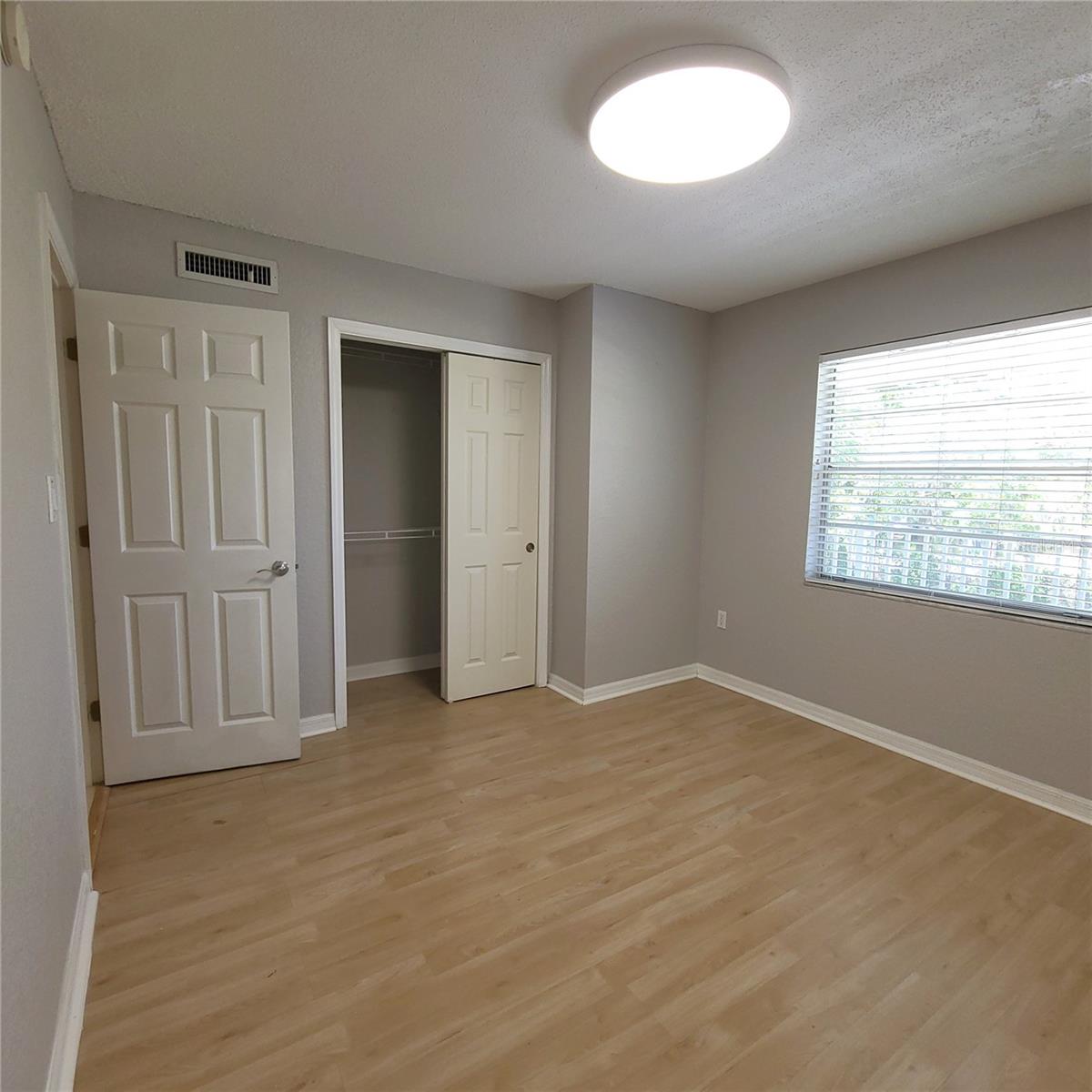 Image 12 of 21 For 924 La Costa Circle 4