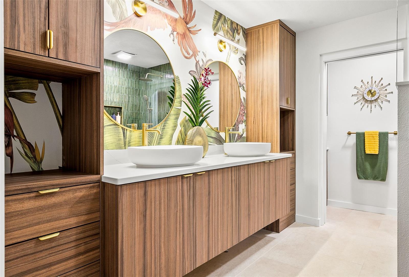 Image 18 of 34 For 5656 Pipers Waite  34