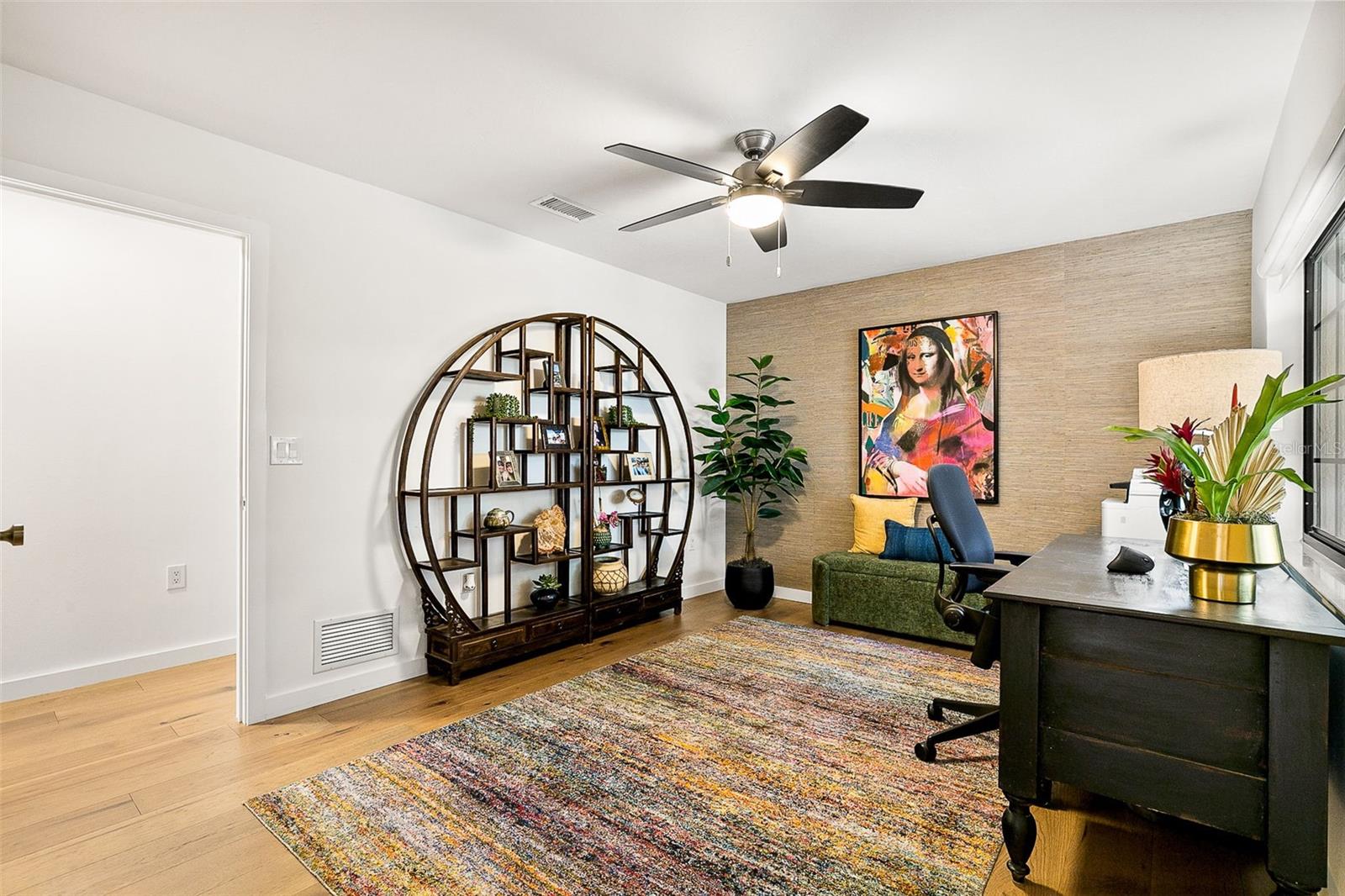 Image 23 of 34 For 5656 Pipers Waite  34