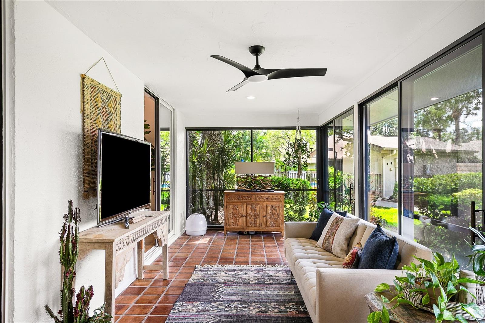 Image 28 of 34 For 5656 Pipers Waite  34