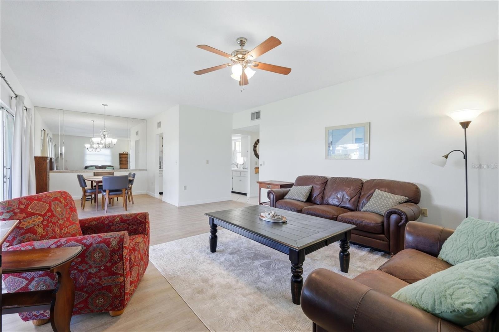 Image 12 of 48 For 5887 Tidewood Avenue 2