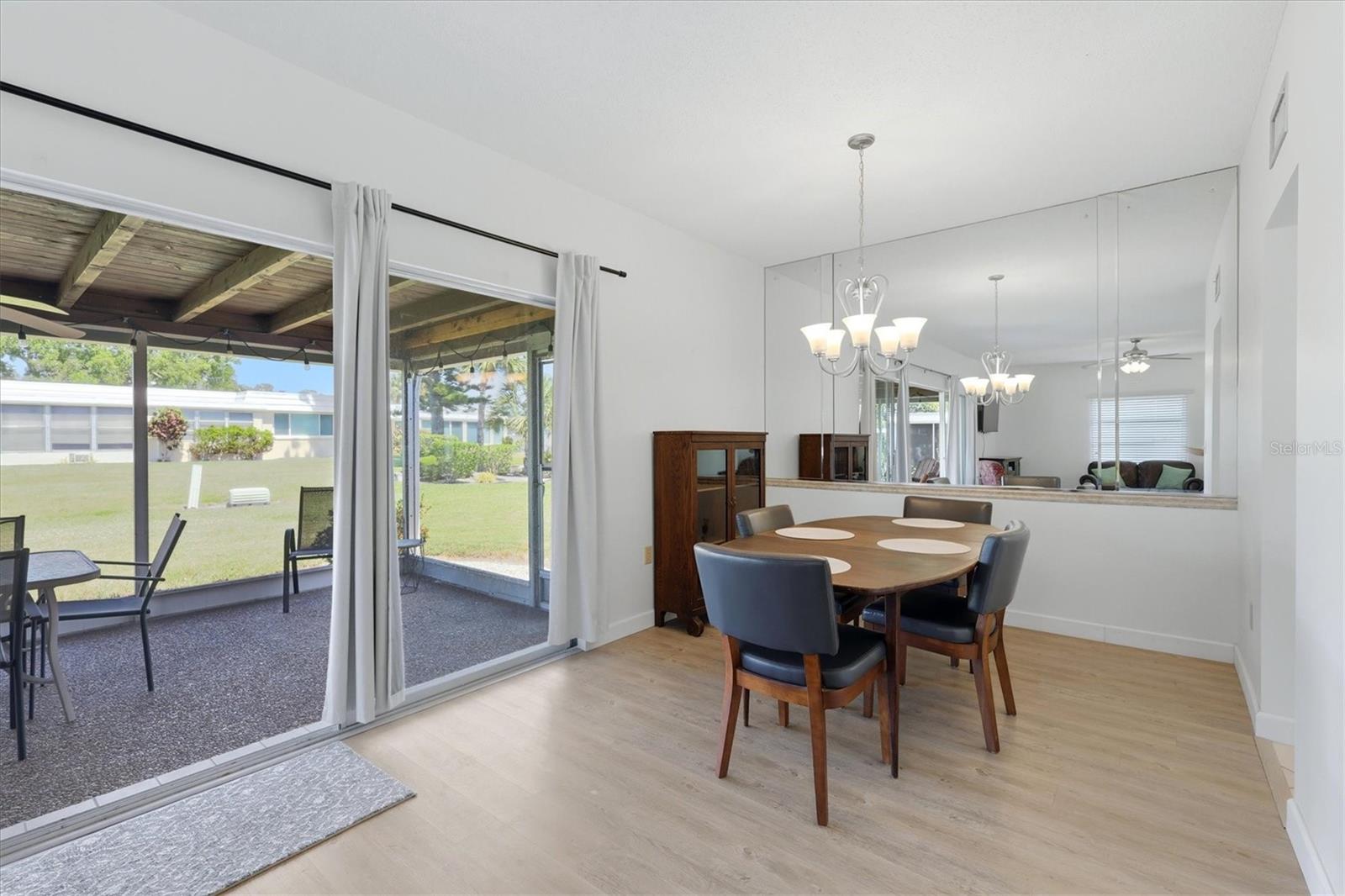 Image 14 of 48 For 5887 Tidewood Avenue 2