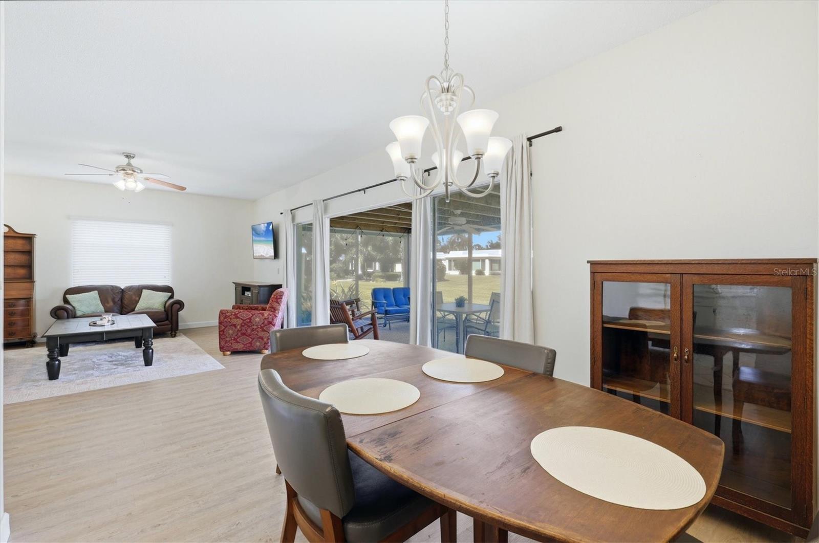 Image 15 of 48 For 5887 Tidewood Avenue 2