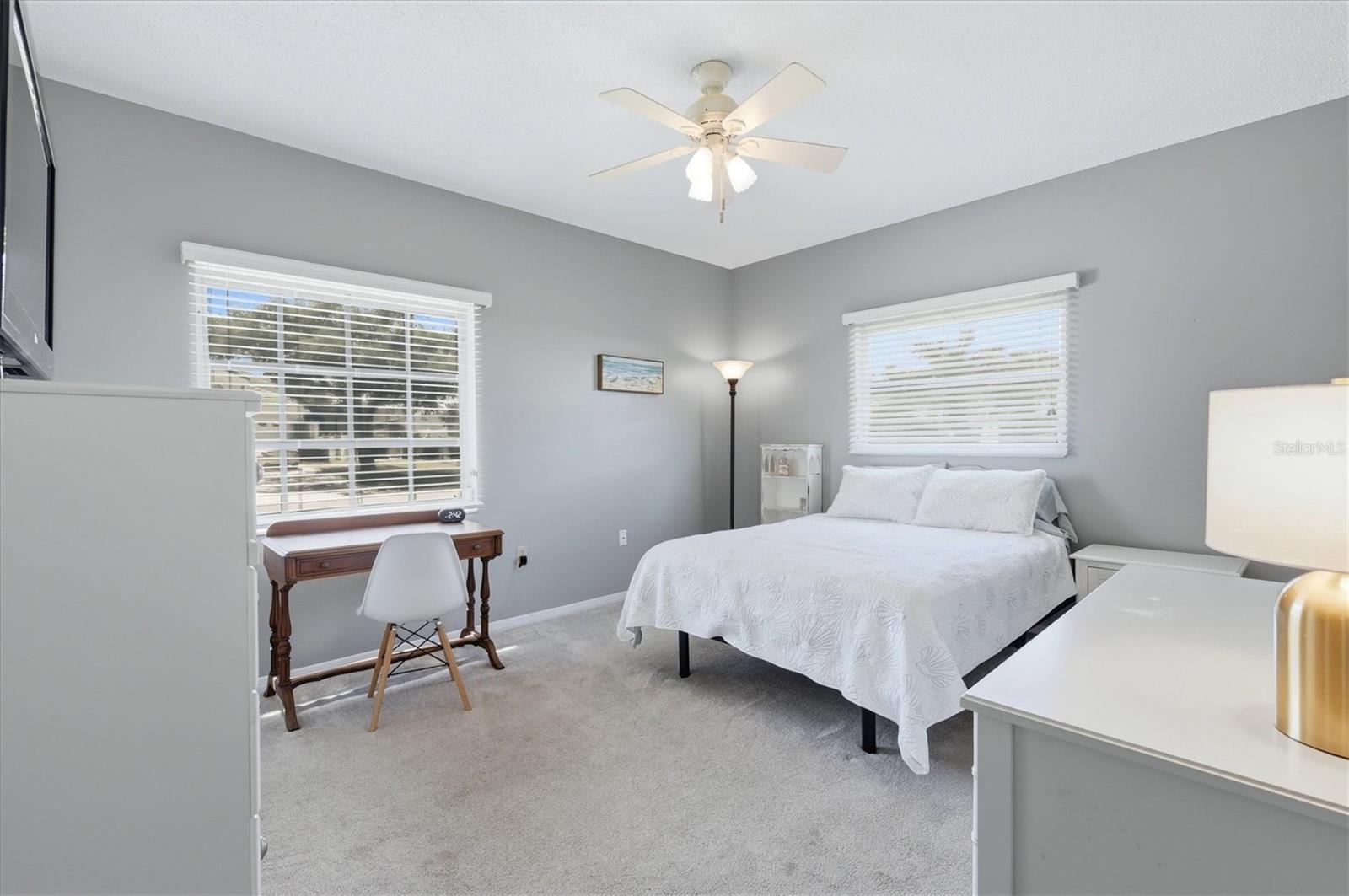 Image 22 of 48 For 5887 Tidewood Avenue 2