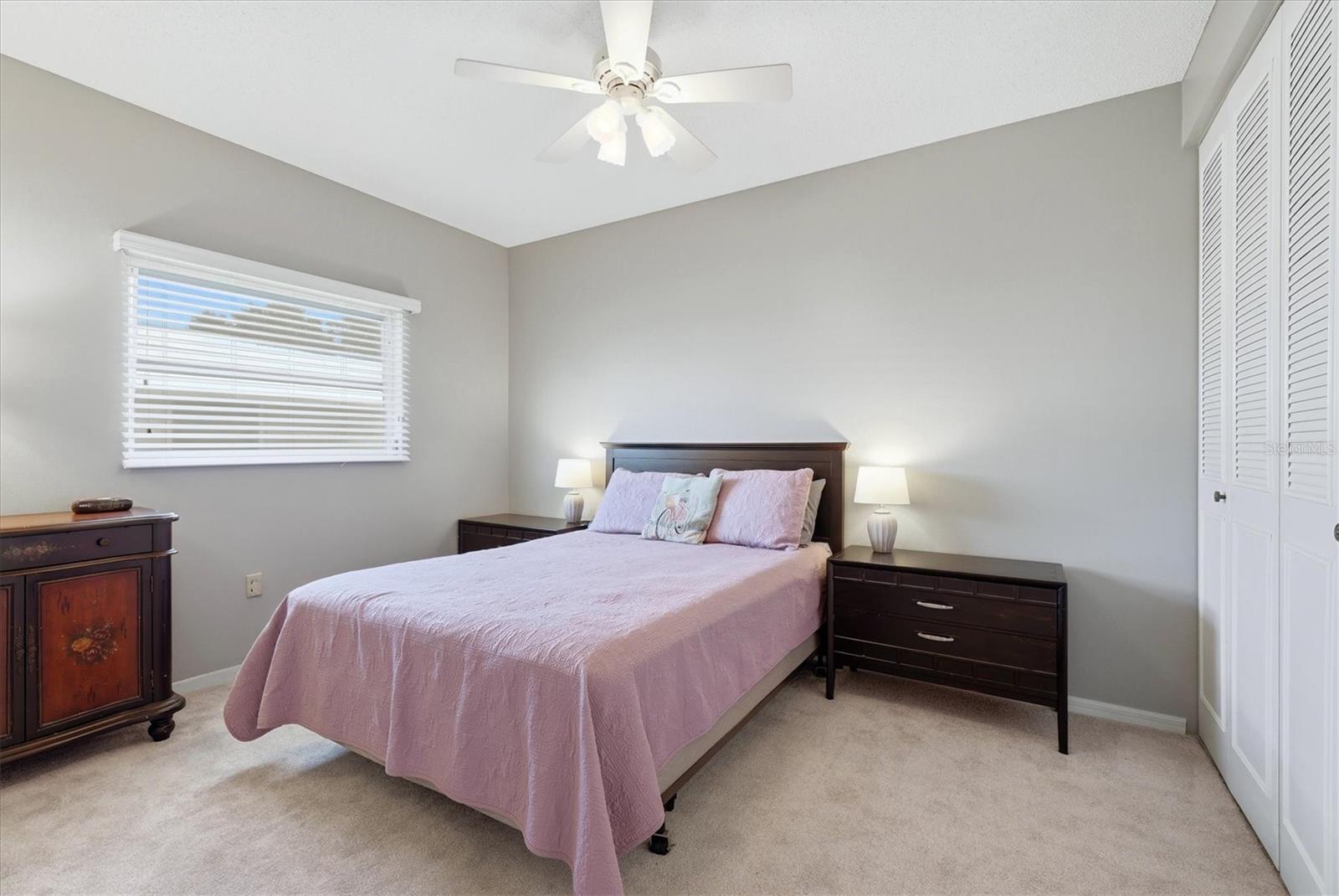 Image 28 of 48 For 5887 Tidewood Avenue 2