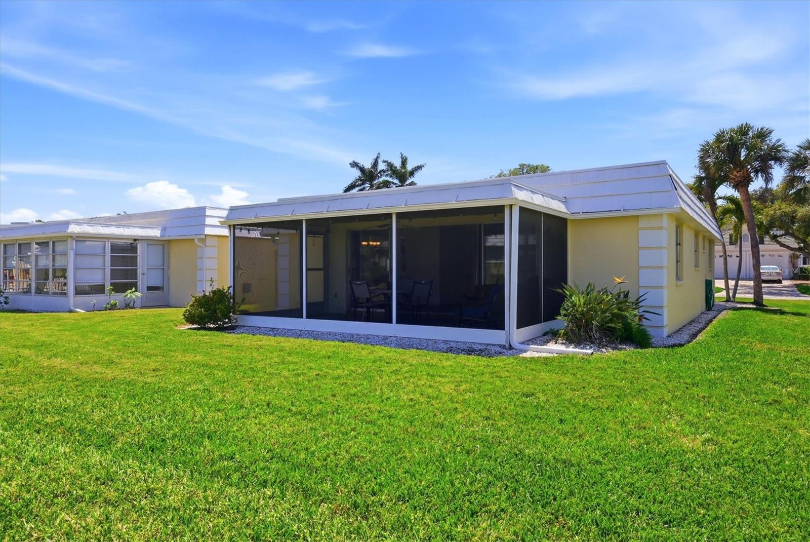 Image 33 of 48 For 5887 Tidewood Avenue 2