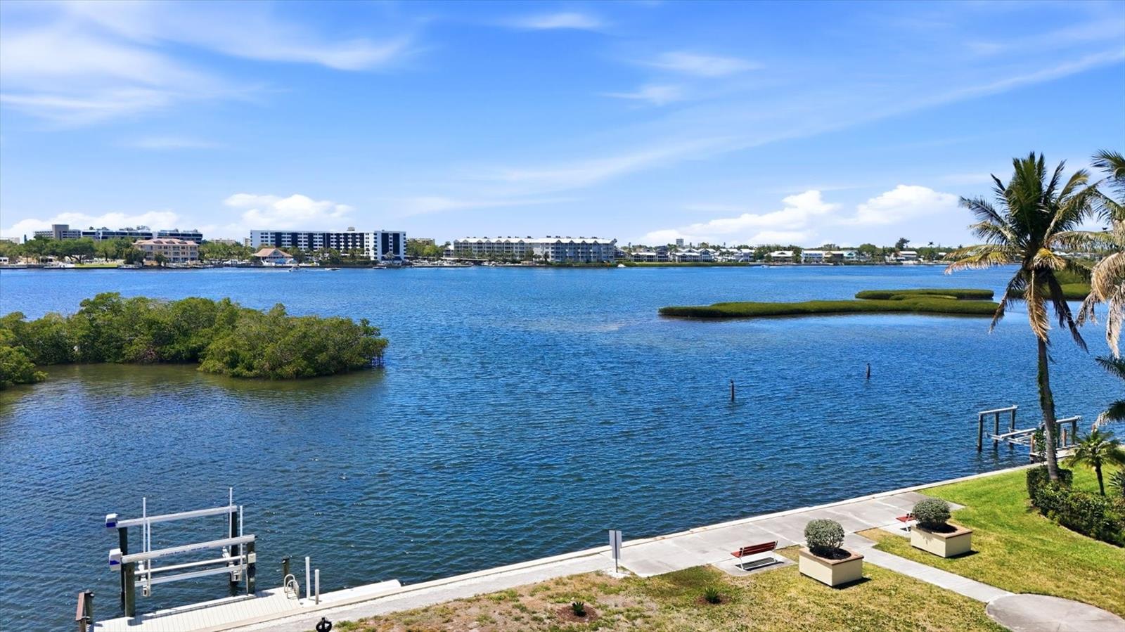 Image 45 of 48 For 5887 Tidewood Avenue 2