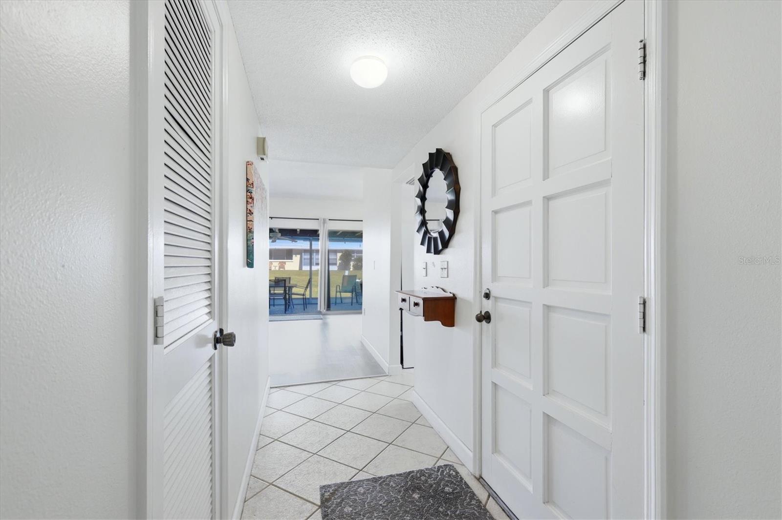 Image 6 of 48 For 5887 Tidewood Avenue 2