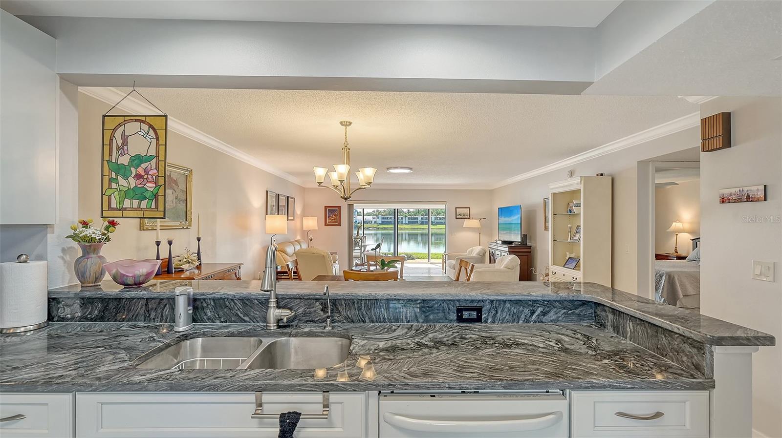 Image 26 of 45 For 515 Spring Lakes Boulevard 515