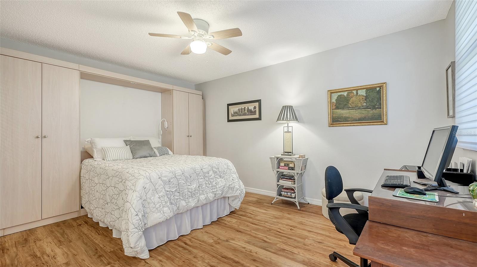 Image 34 of 45 For 515 Spring Lakes Boulevard 515