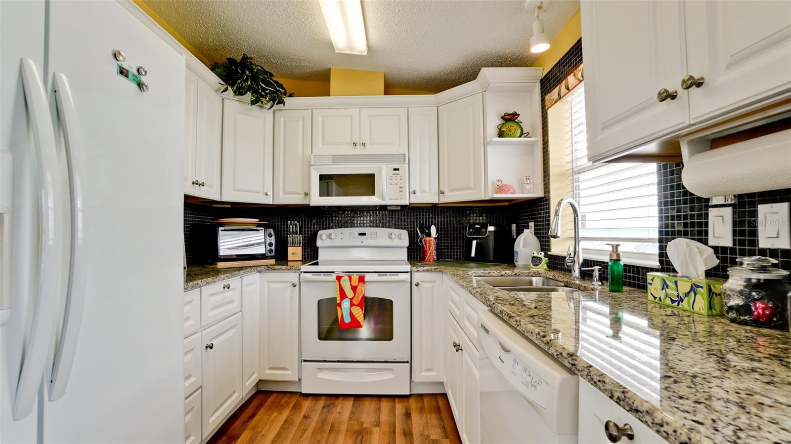 Image 12 of 63 For 1 4th Street