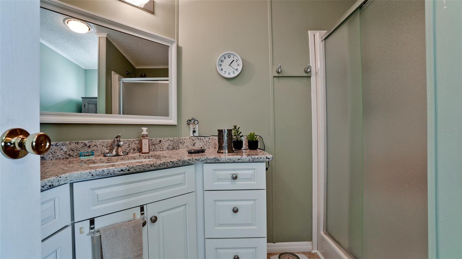 Image 24 of 63 For 1 4th Street