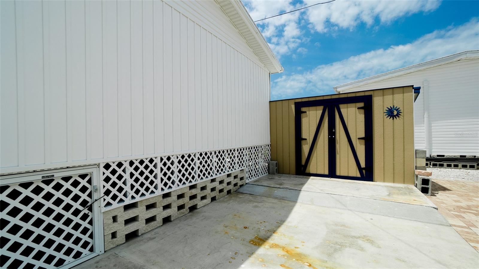 Image 25 of 63 For 1 4th Street