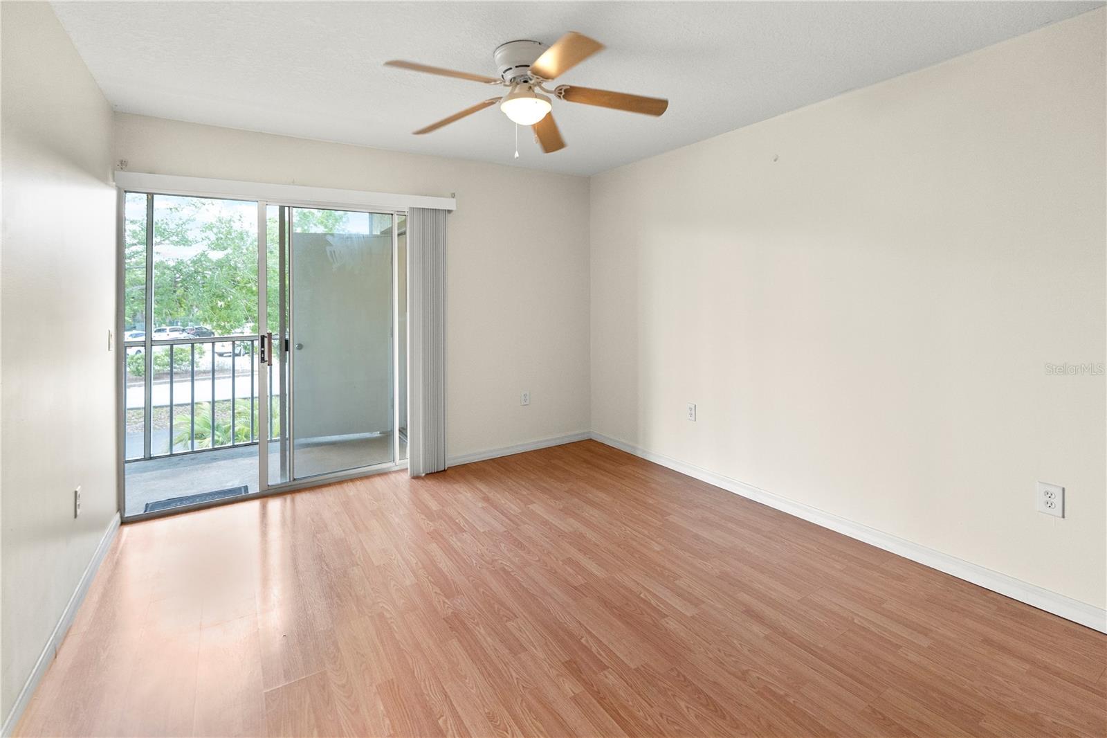 Image 17 of 51 For 22278 Vick Street A112