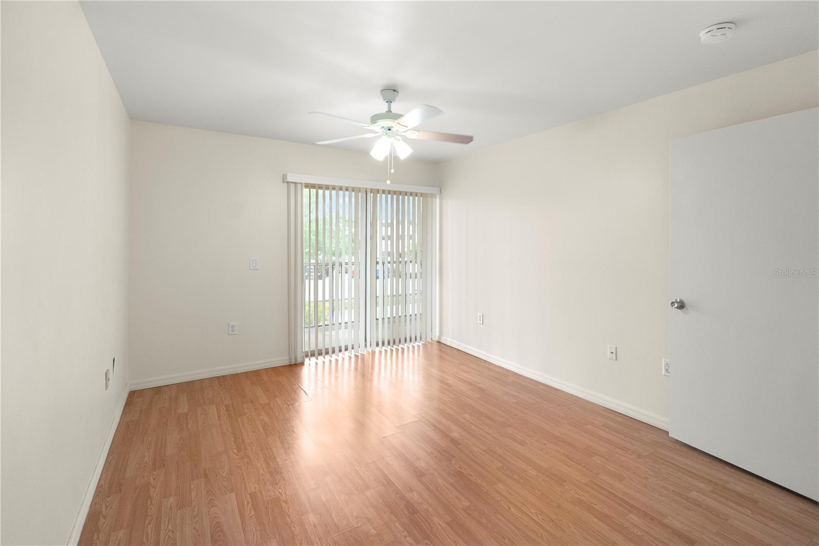 Image 18 of 51 For 22278 Vick Street A112