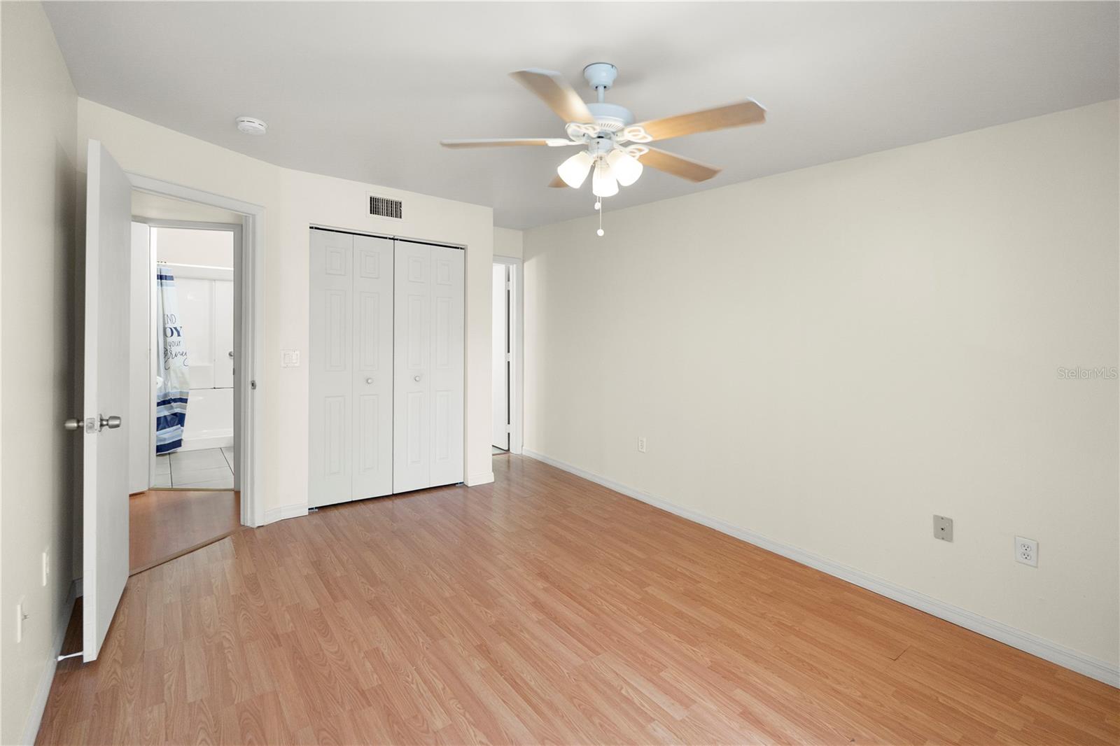 Image 28 of 51 For 22278 Vick Street A112