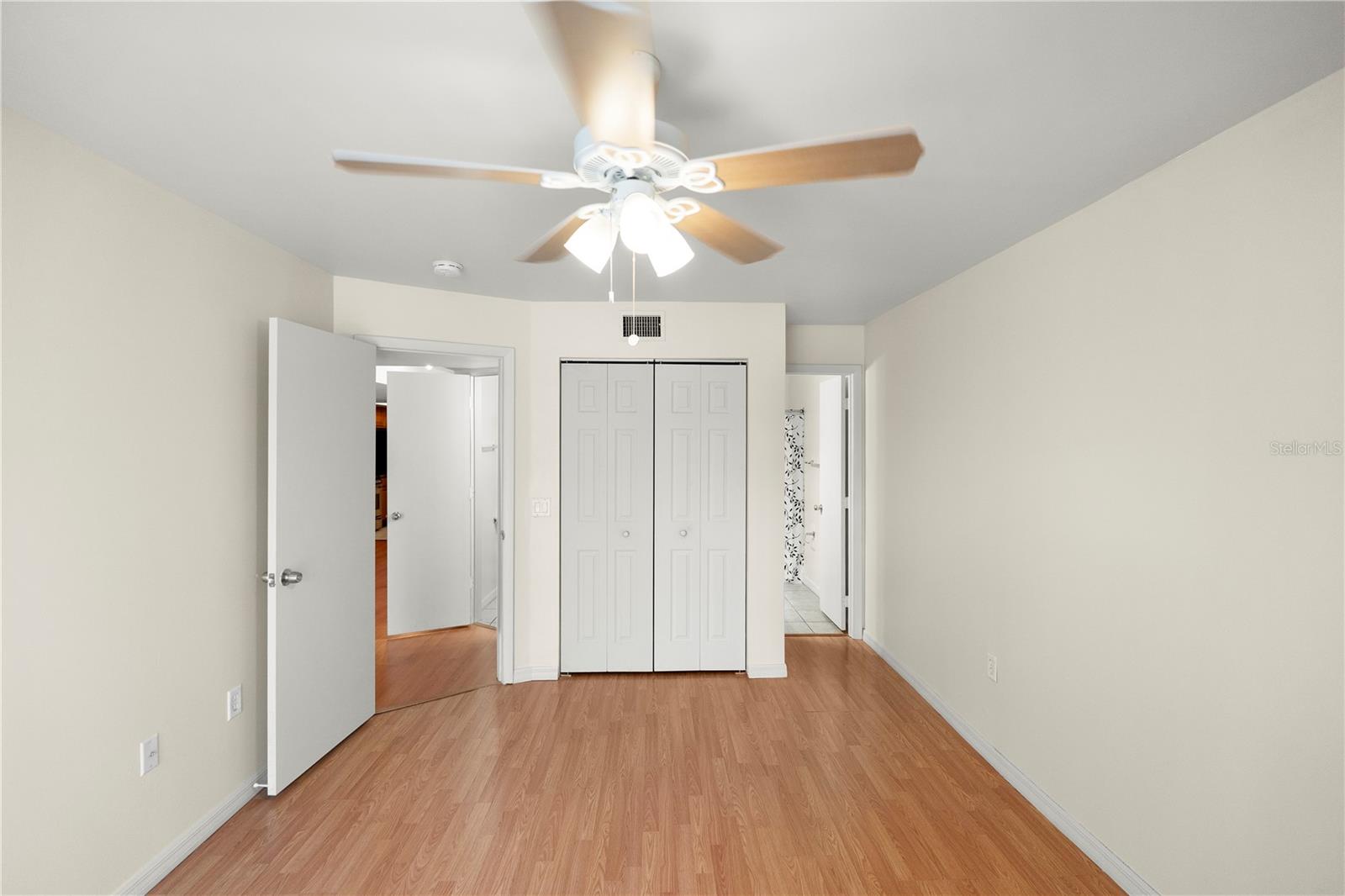 Image 31 of 51 For 22278 Vick Street A112