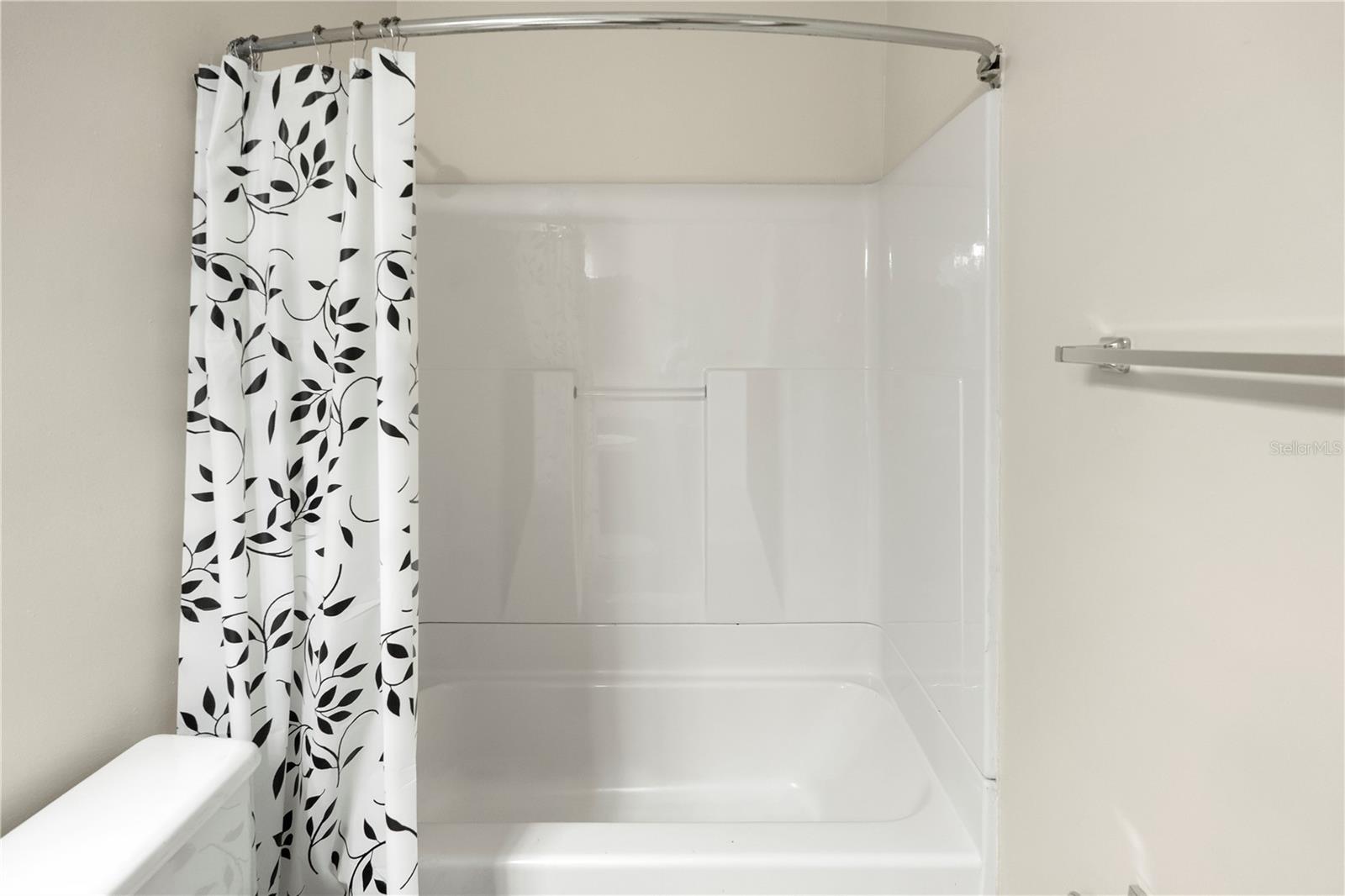 Image 37 of 51 For 22278 Vick Street A112