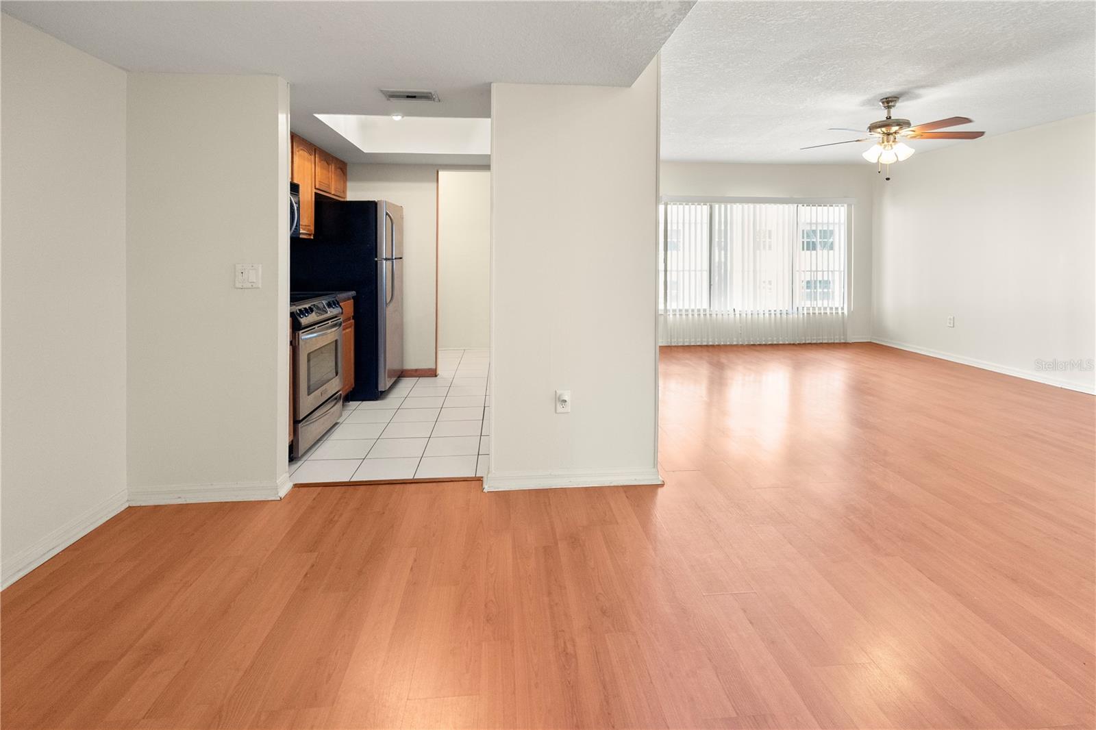 Image 8 of 51 For 22278 Vick Street A112