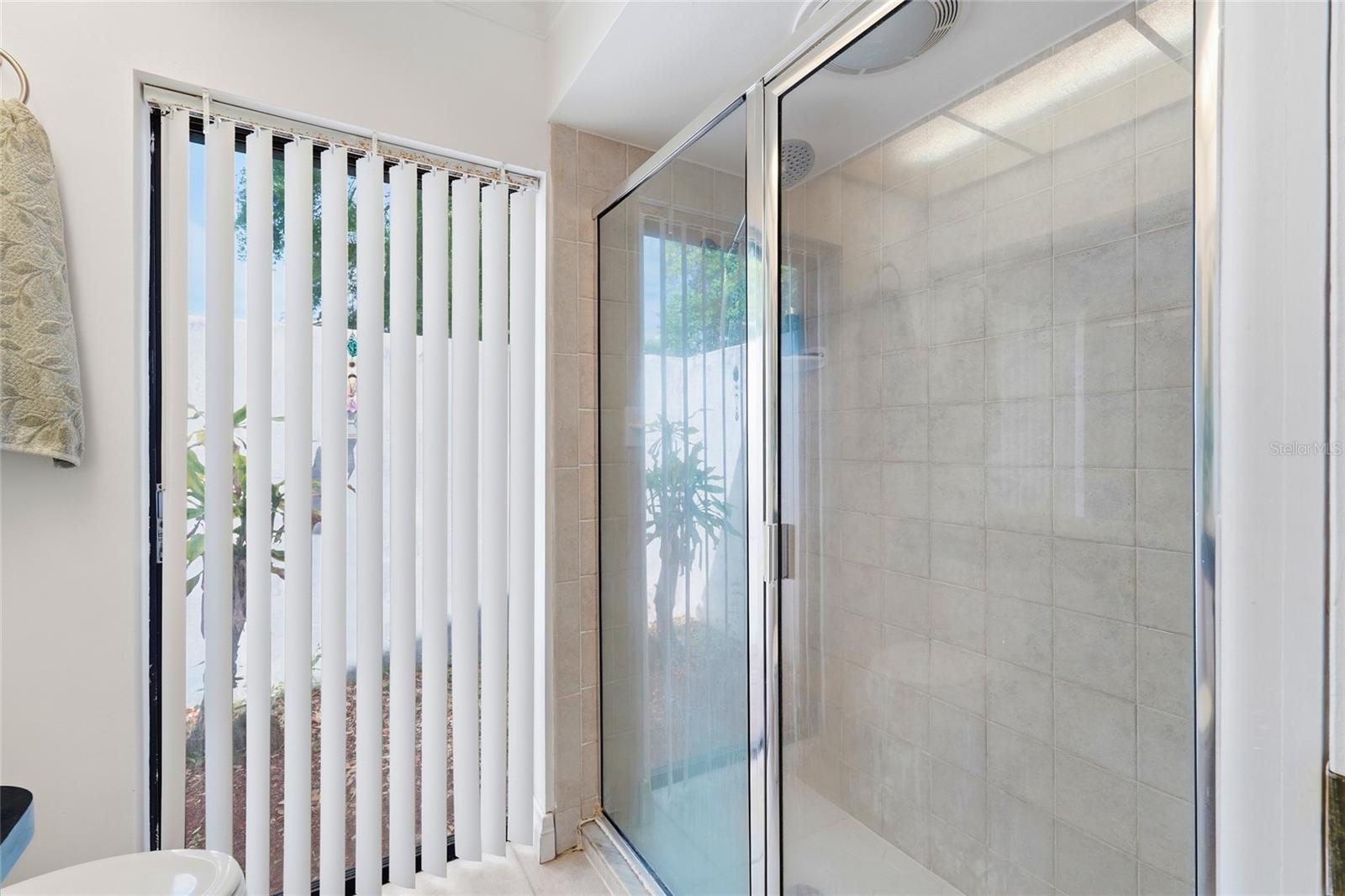 Image 18 of 48 For 3927 Country View Lane