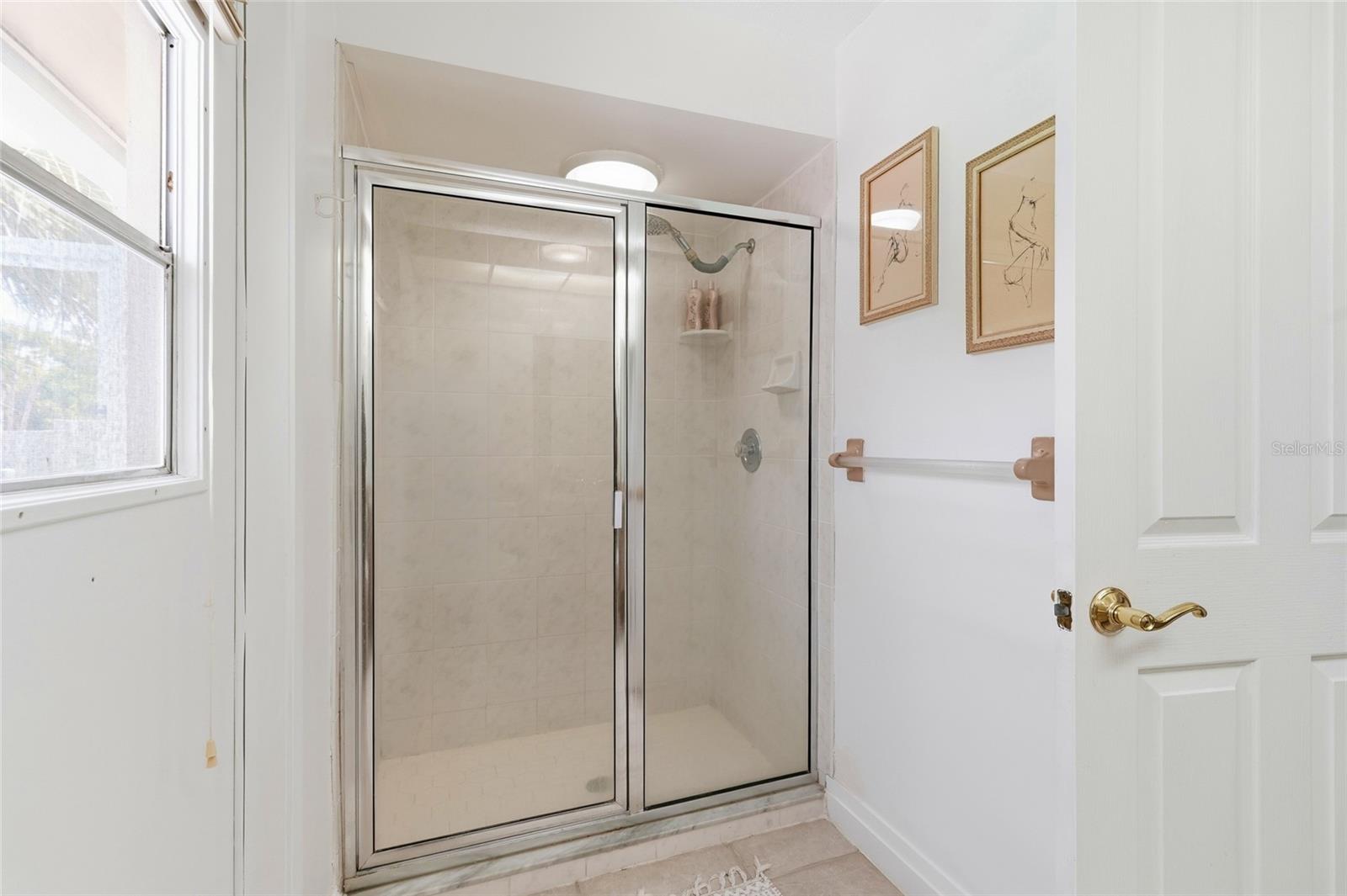 Image 35 of 48 For 3927 Country View Lane