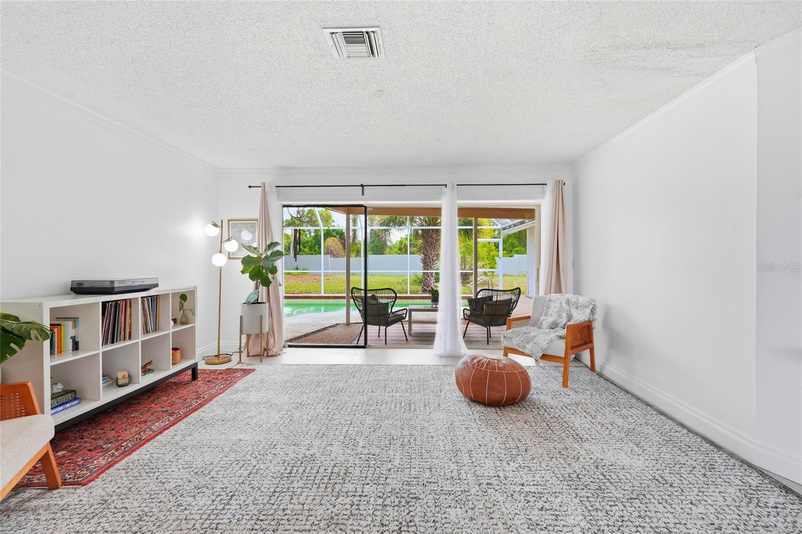 Image 6 of 48 For 3927 Country View Lane