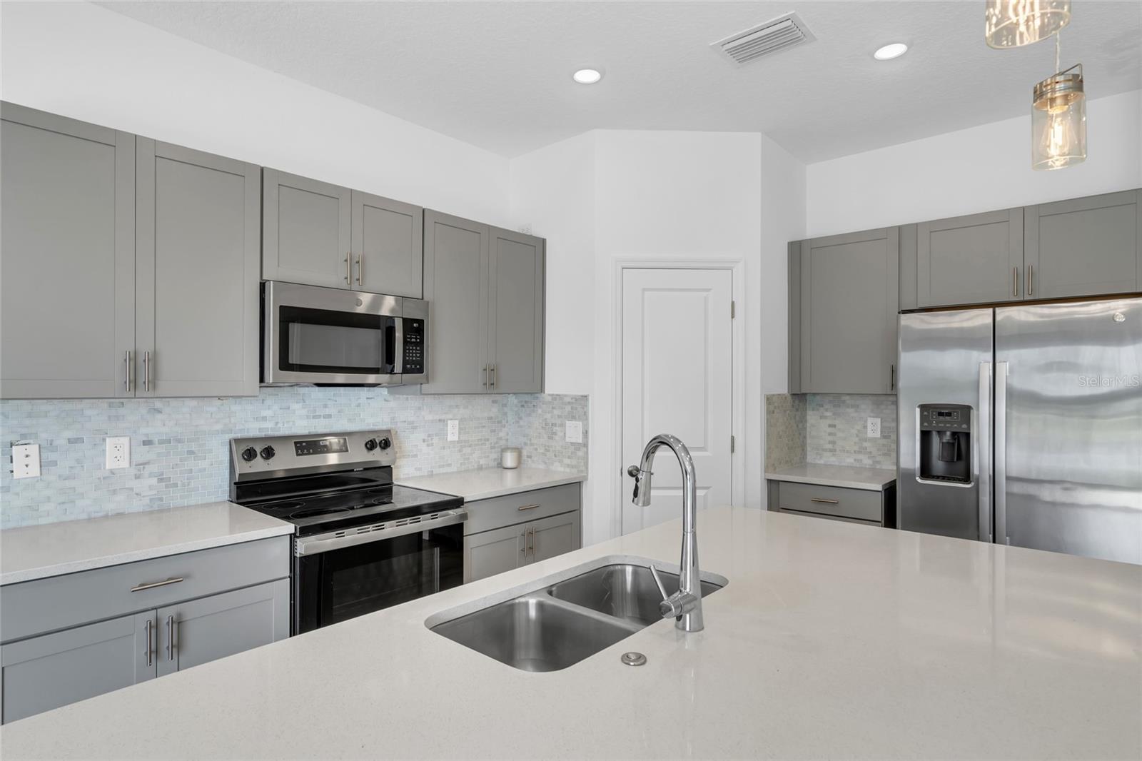 Image 19 of 98 For 8792 Winter Breeze Way