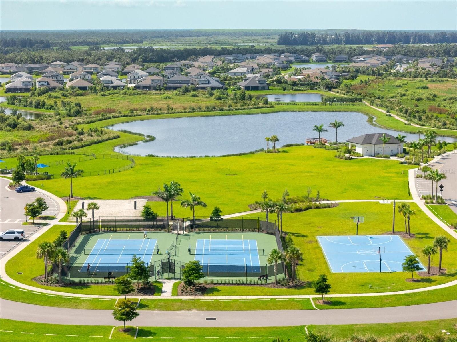 Image 68 of 98 For 8792 Winter Breeze Way