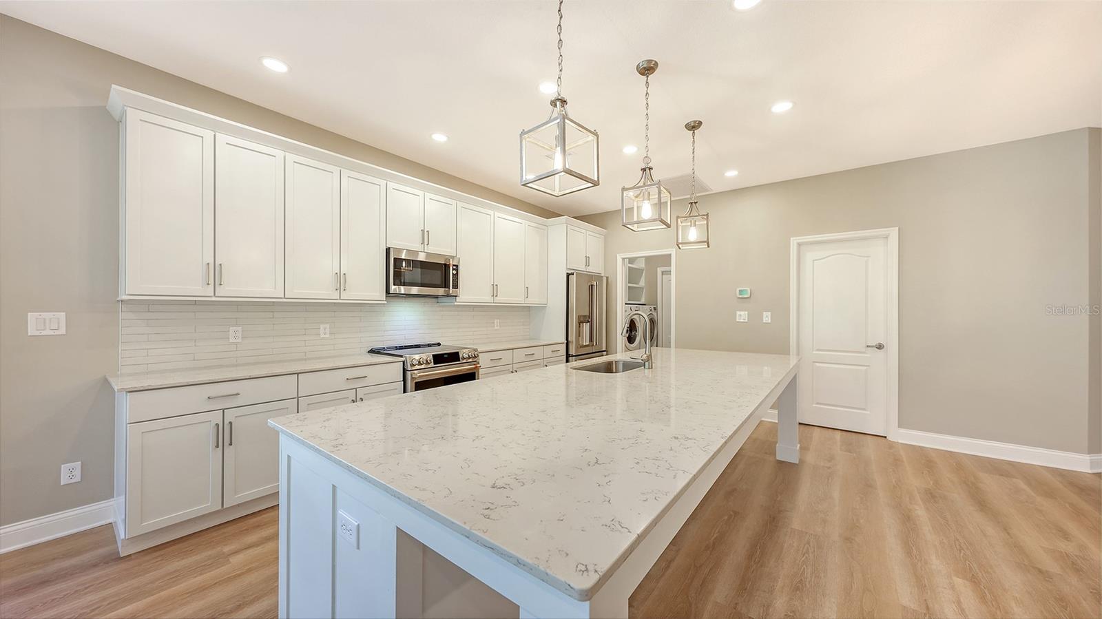 Image 12 of 53 For 6716 Spring Moss Place