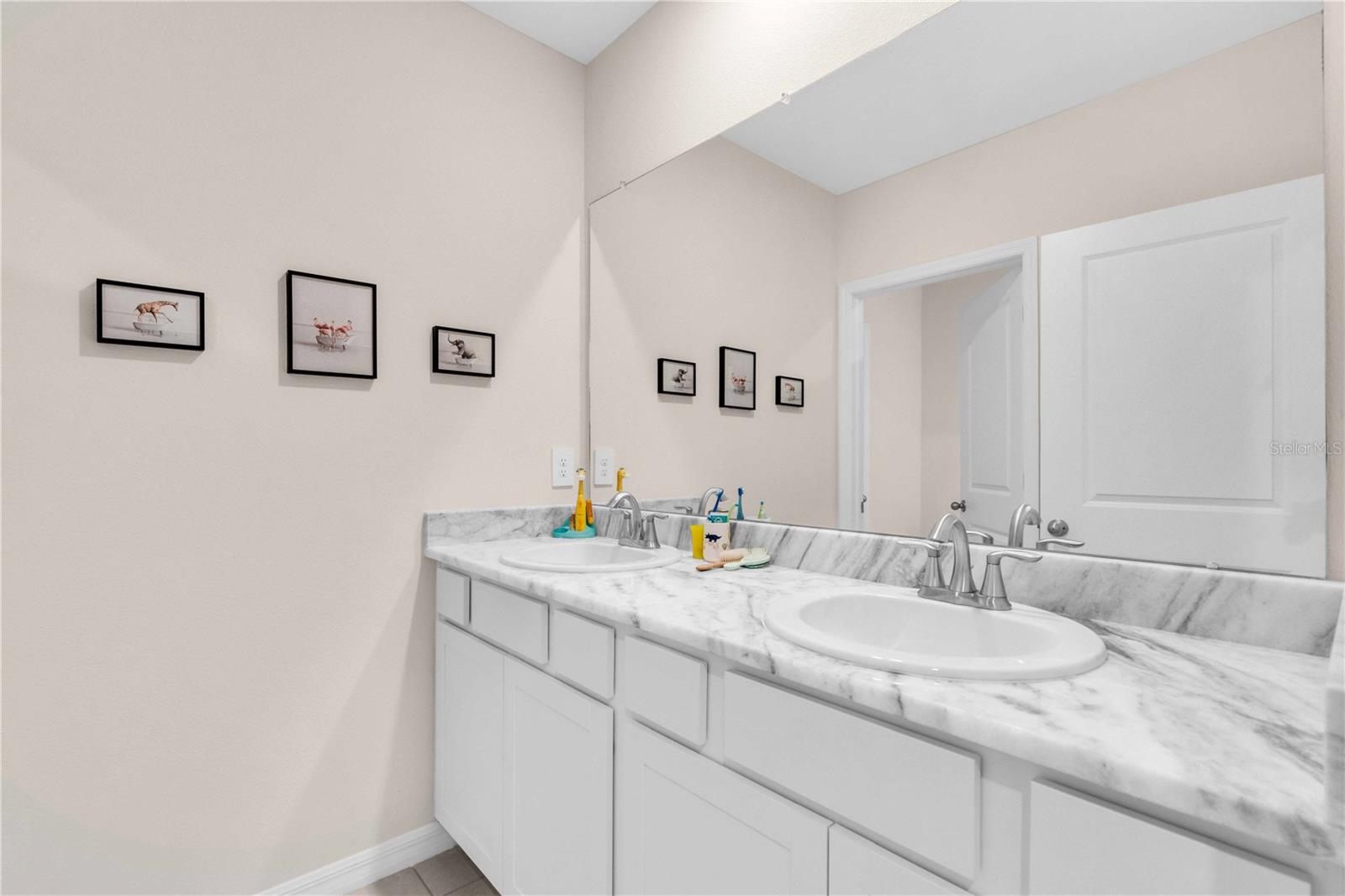 Image 29 of 47 For 18015 Fattoria Terrace