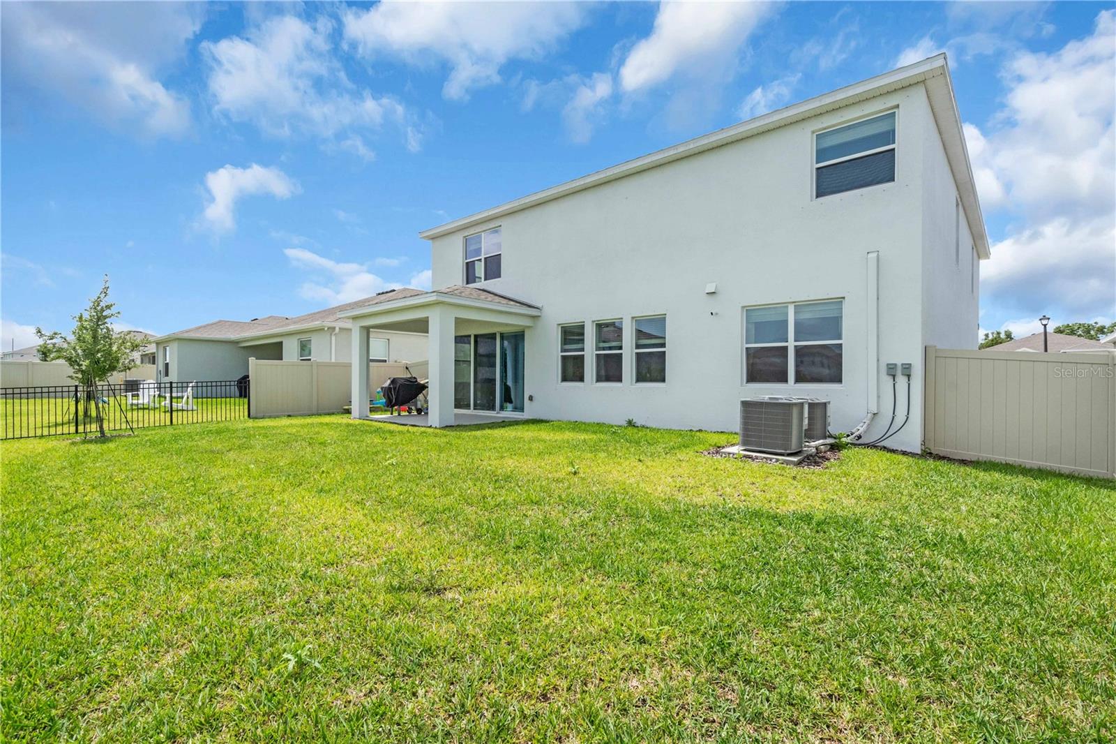 Image 37 of 47 For 18015 Fattoria Terrace