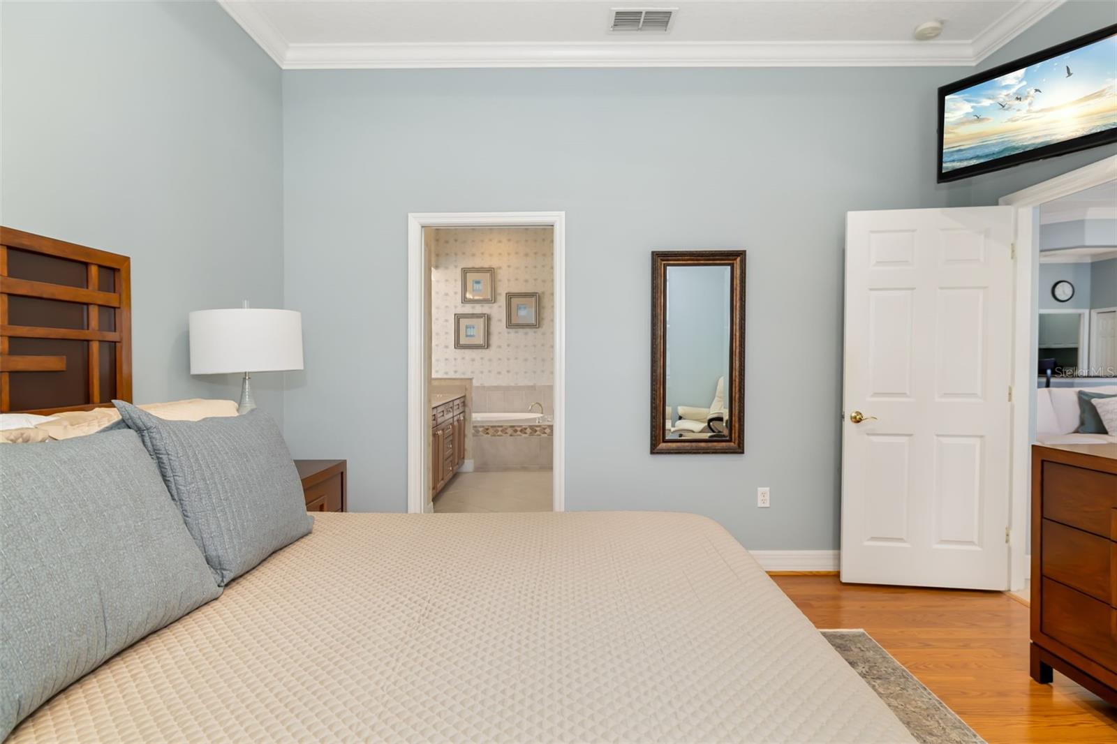 Image 24 of 97 For 9811 Portside Terrace