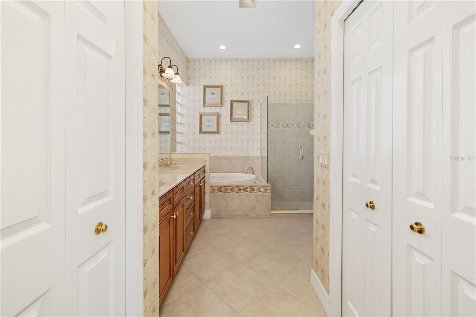 Image 25 of 97 For 9811 Portside Terrace