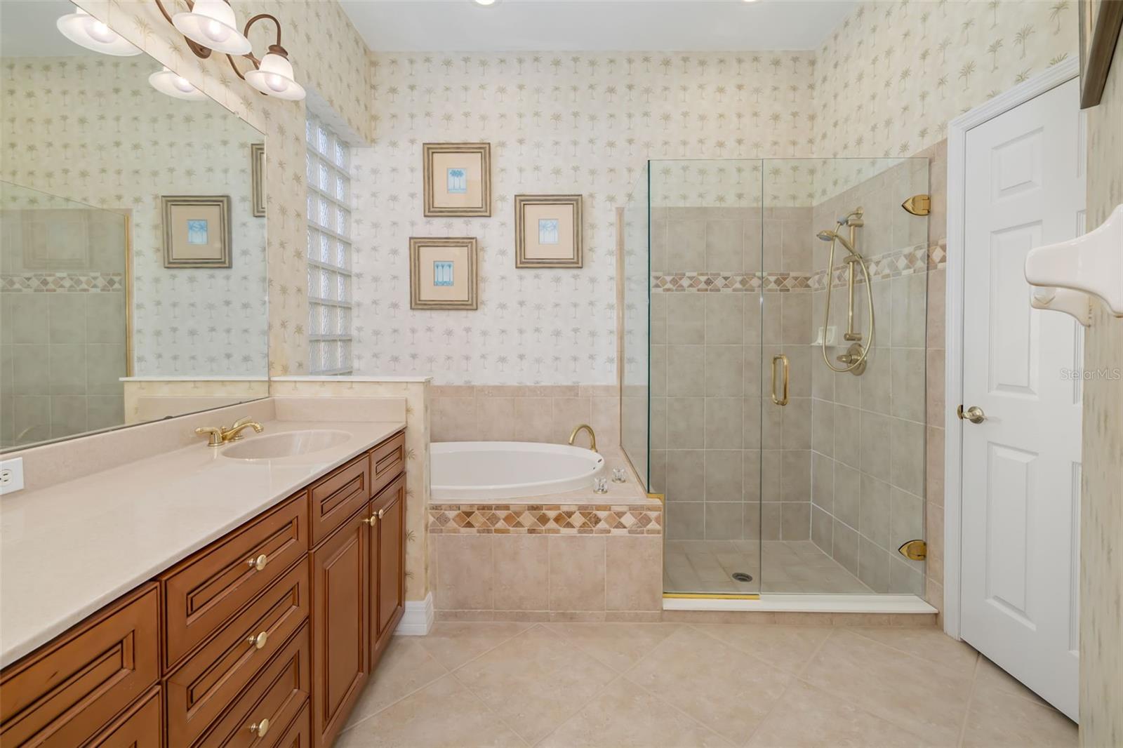 Image 26 of 97 For 9811 Portside Terrace