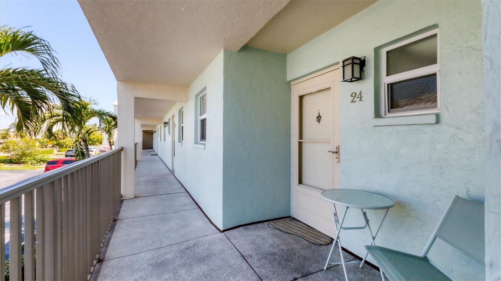 Image 9 of 43 For 9200 Midnight Pass Road 24