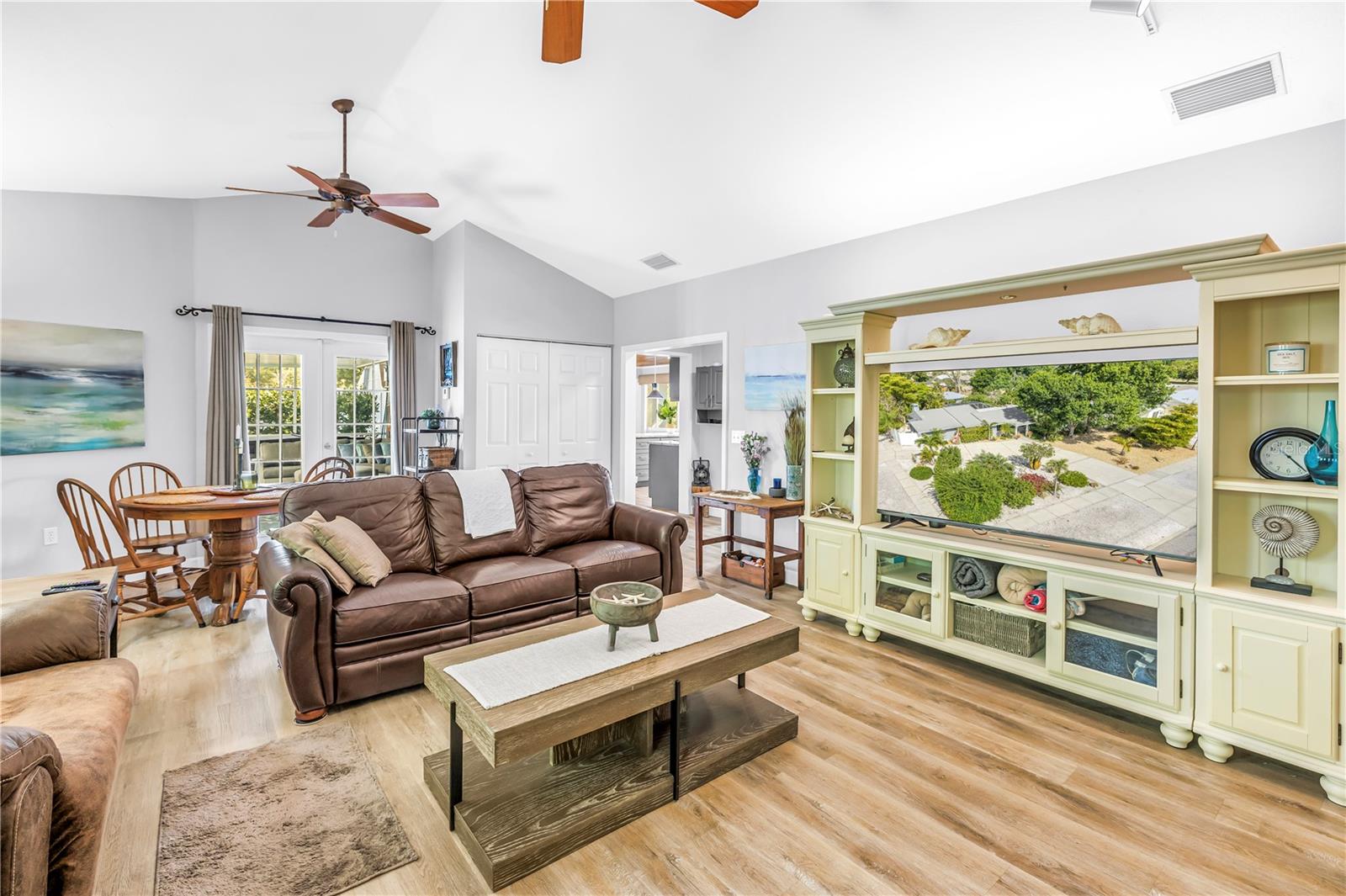 Image 19 of 53 For 308 53rd Street W