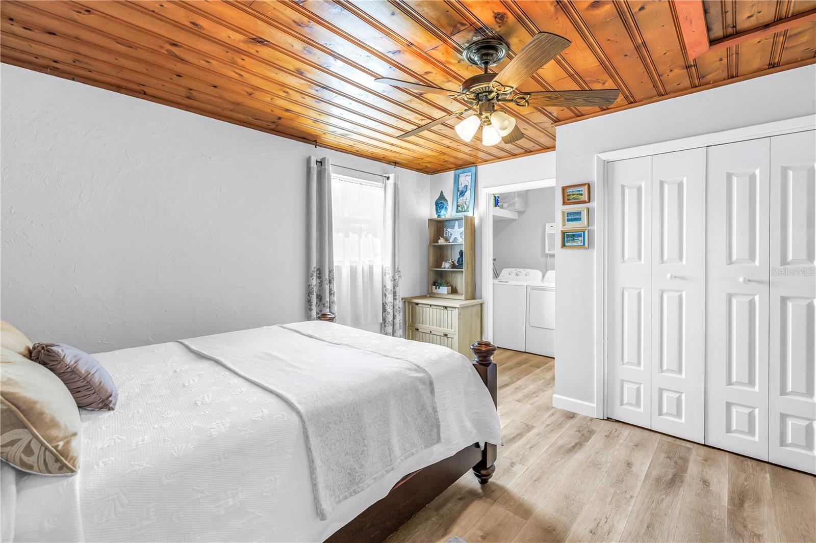 Image 21 of 53 For 308 53rd Street W