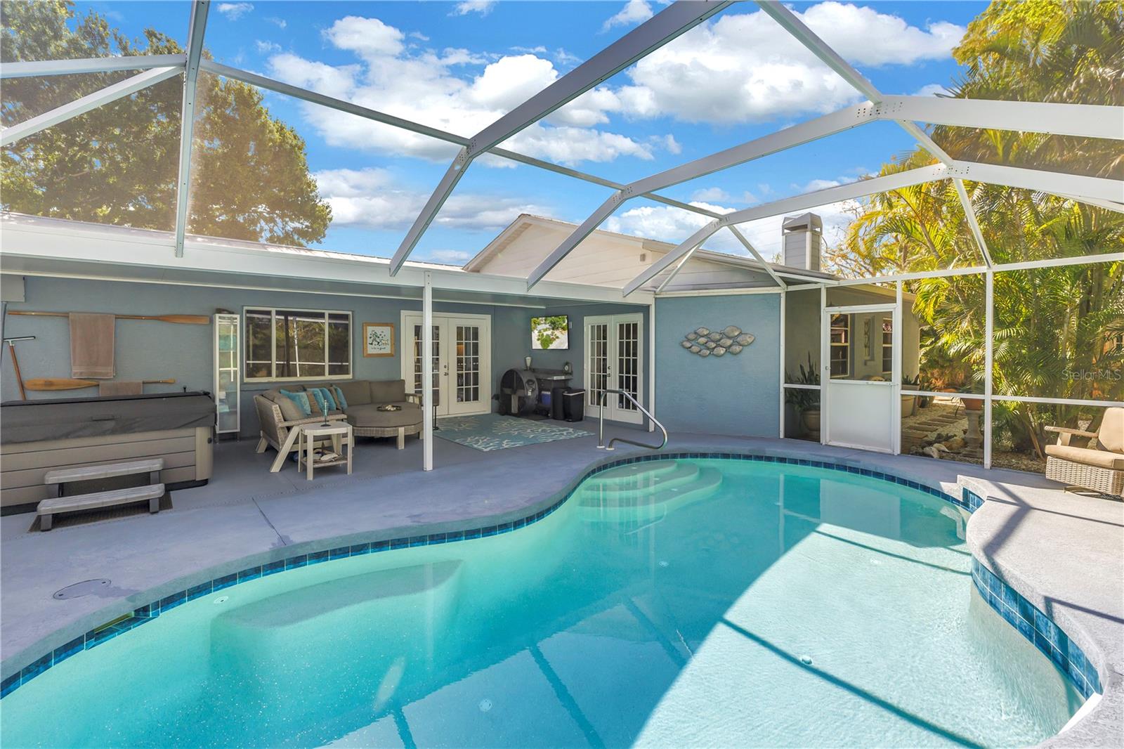 Image 33 of 53 For 308 53rd Street W