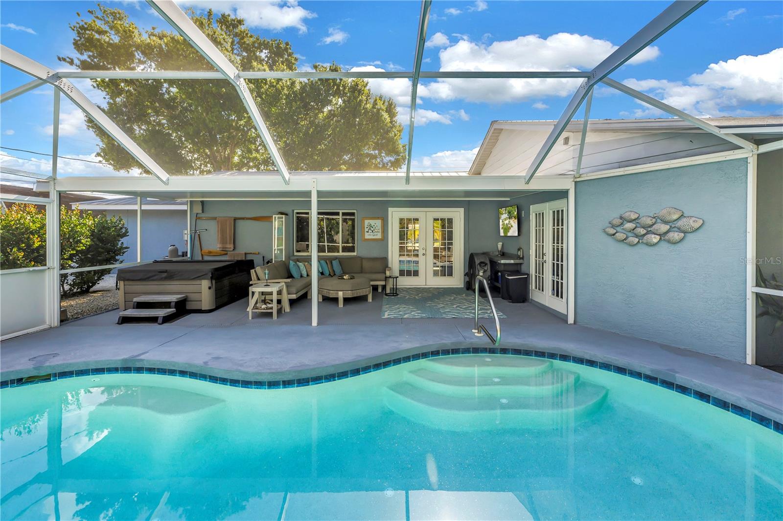 Image 34 of 53 For 308 53rd Street W