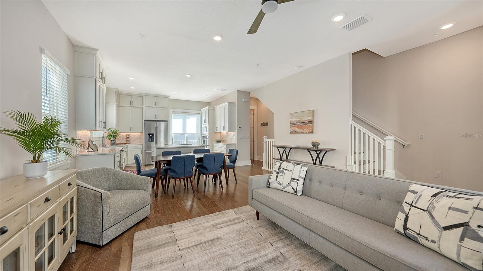 Image 14 of 55 For 512 Laurel Park Drive