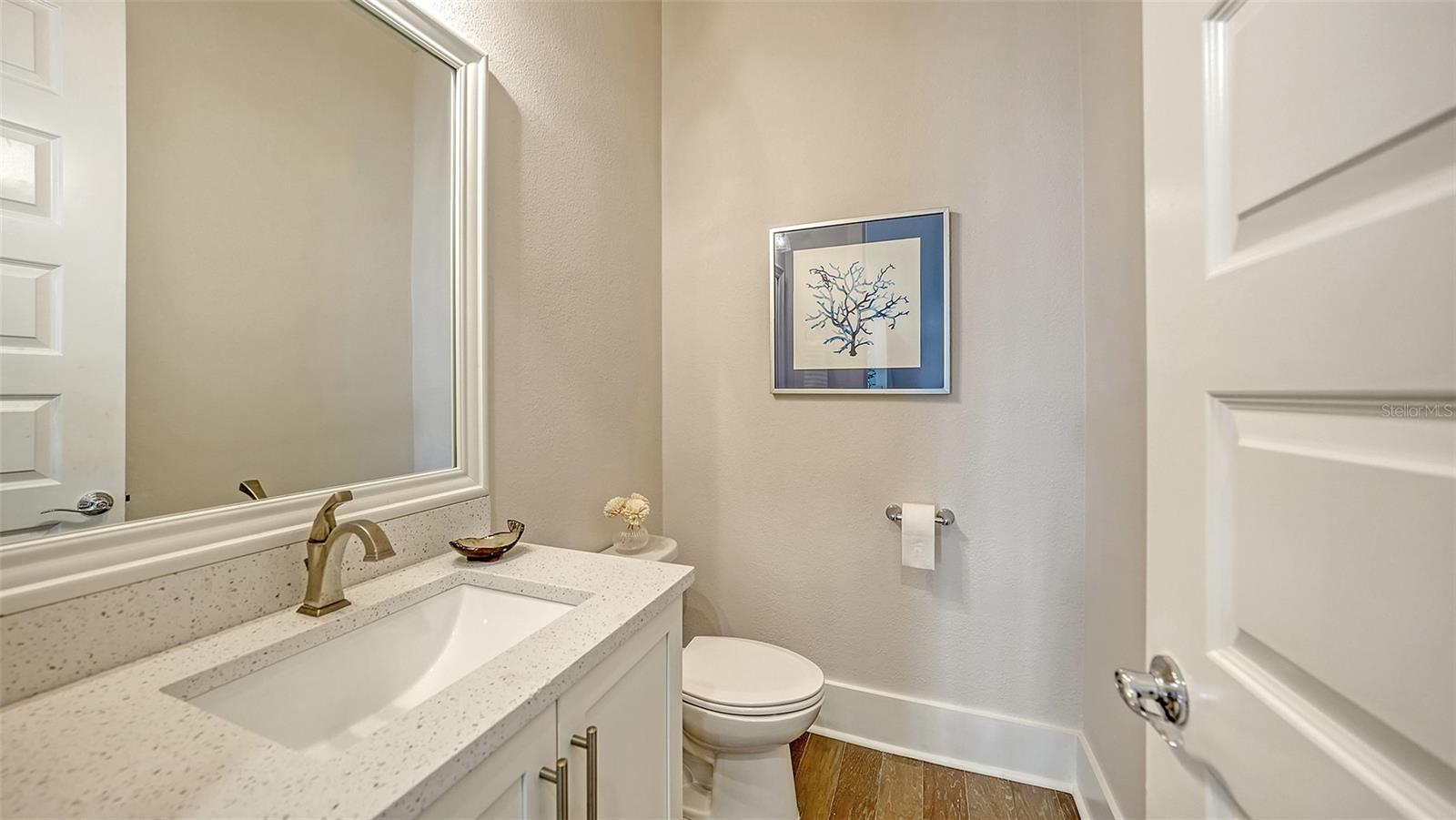 Image 20 of 55 For 512 Laurel Park Drive